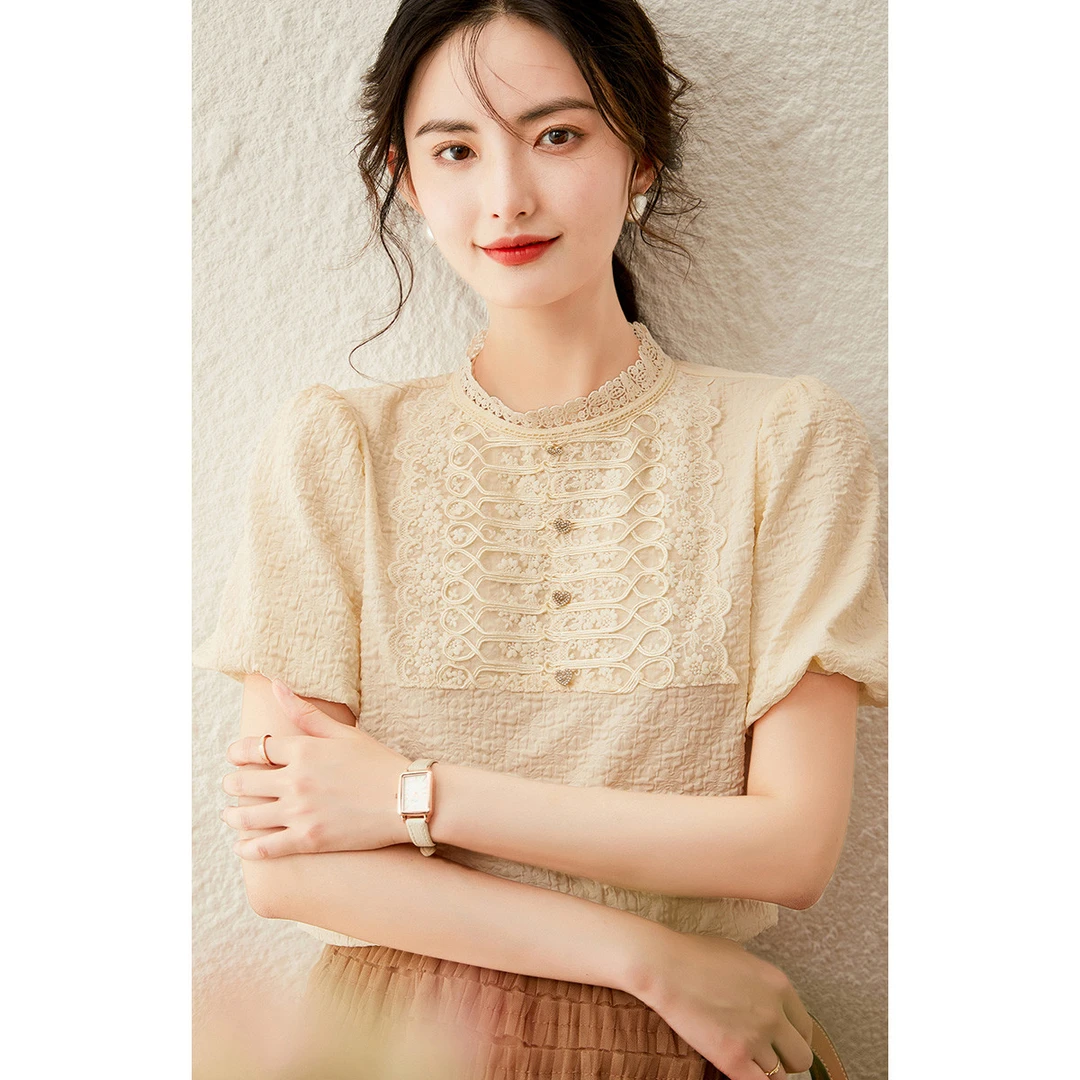 白鹿语夏款国潮盘扣肌理感衬衣花边小立领泡泡袖衬衫女ZYU10045