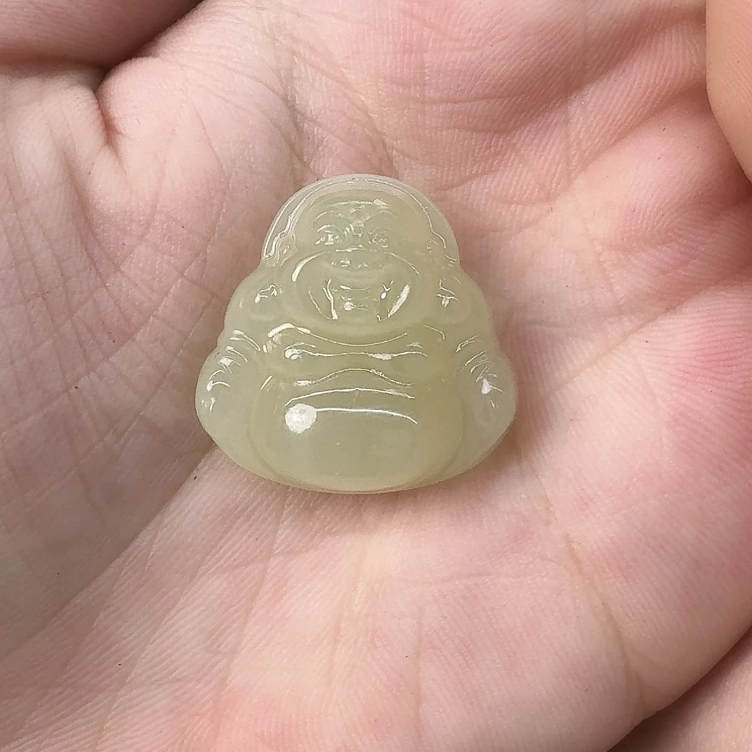 颈饰未镶嵌和田玉（糖玉）琬*