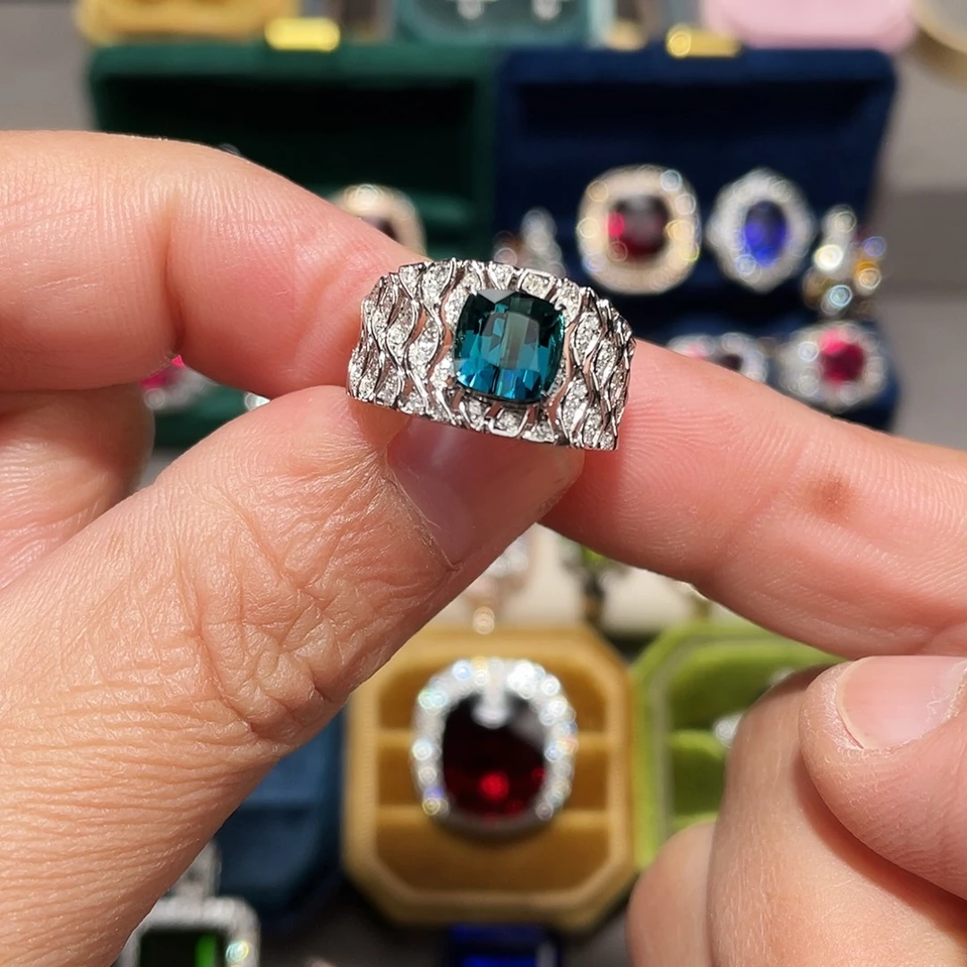 碧玺戒指18K金镶嵌2.47ct