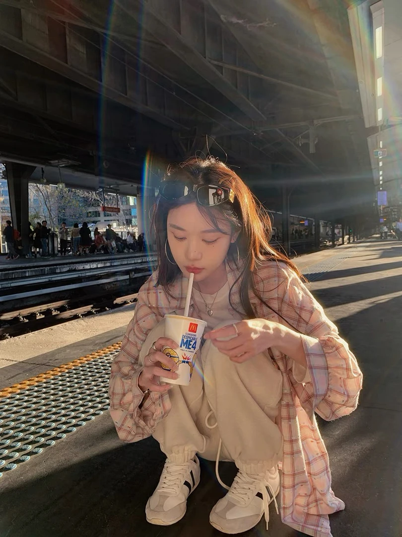 灰灰呀！贝贝！格纹收藏家 韩系复古设计感编织格纹百搭防晒衬衫