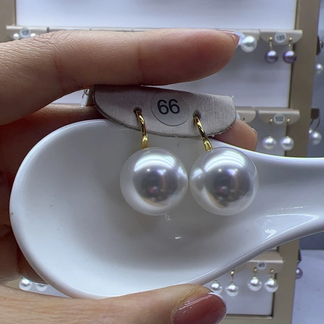 淡水珍珠耳饰18K金镶嵌