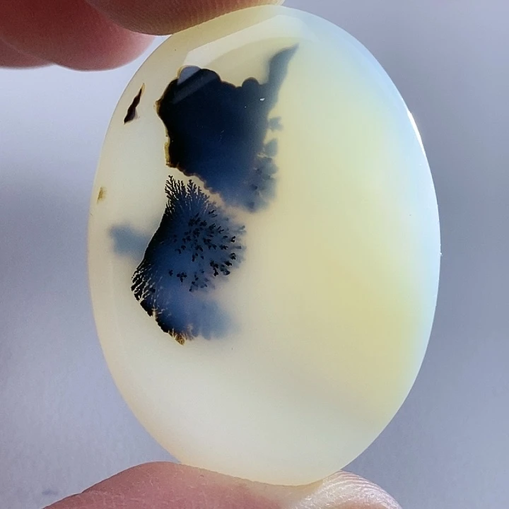 玛瑙/玉髓吊坠未镶嵌春**石