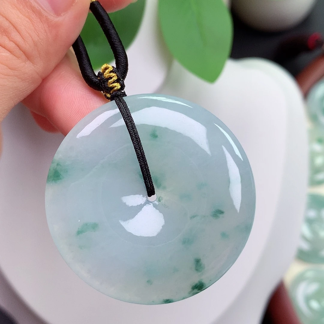 翡翠未镶嵌颈饰平安扣 43.5x6.0mm