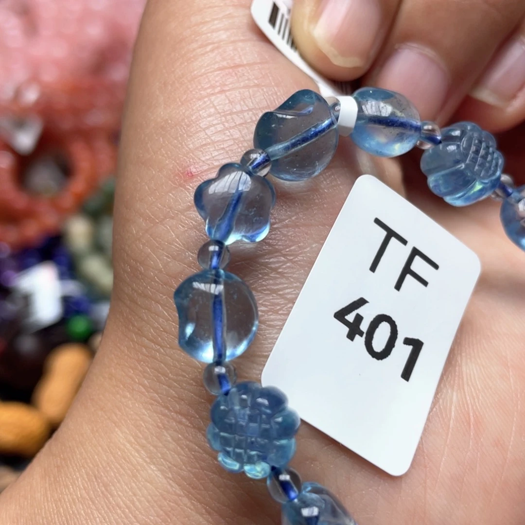 水晶多样性发一只未镶嵌盛*