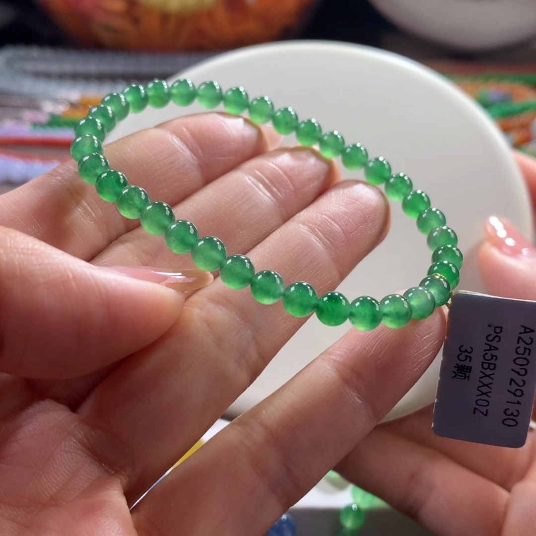 翡翠未镶嵌手链满色翠阳绿卡5