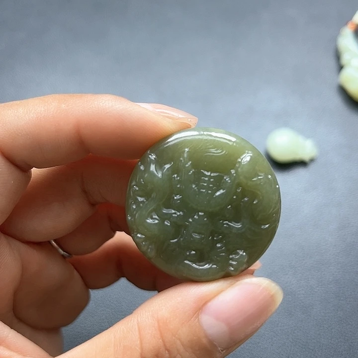 【闪购商品】颈饰未镶嵌和田玉