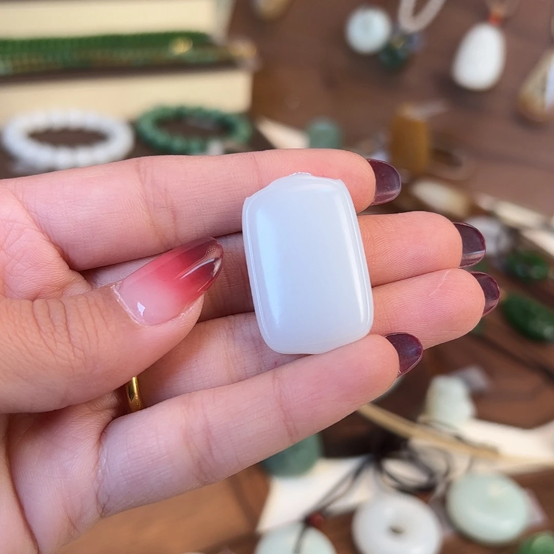 和田玉未镶嵌吊坠(不含链)