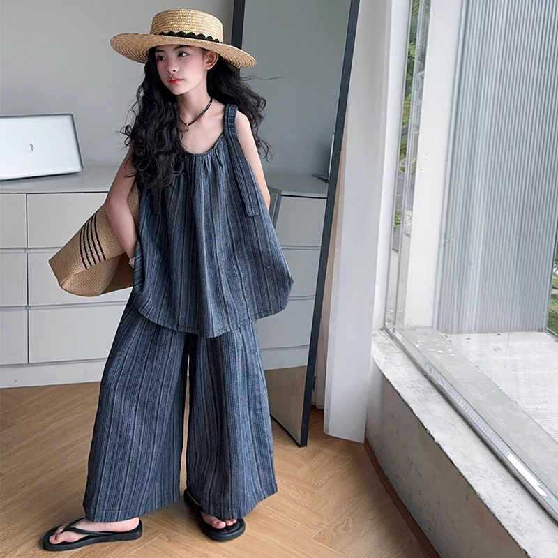 女童套装薄款慵懒复古港风宽松条纹吊带上衣阔腿裤两件套2025夏新