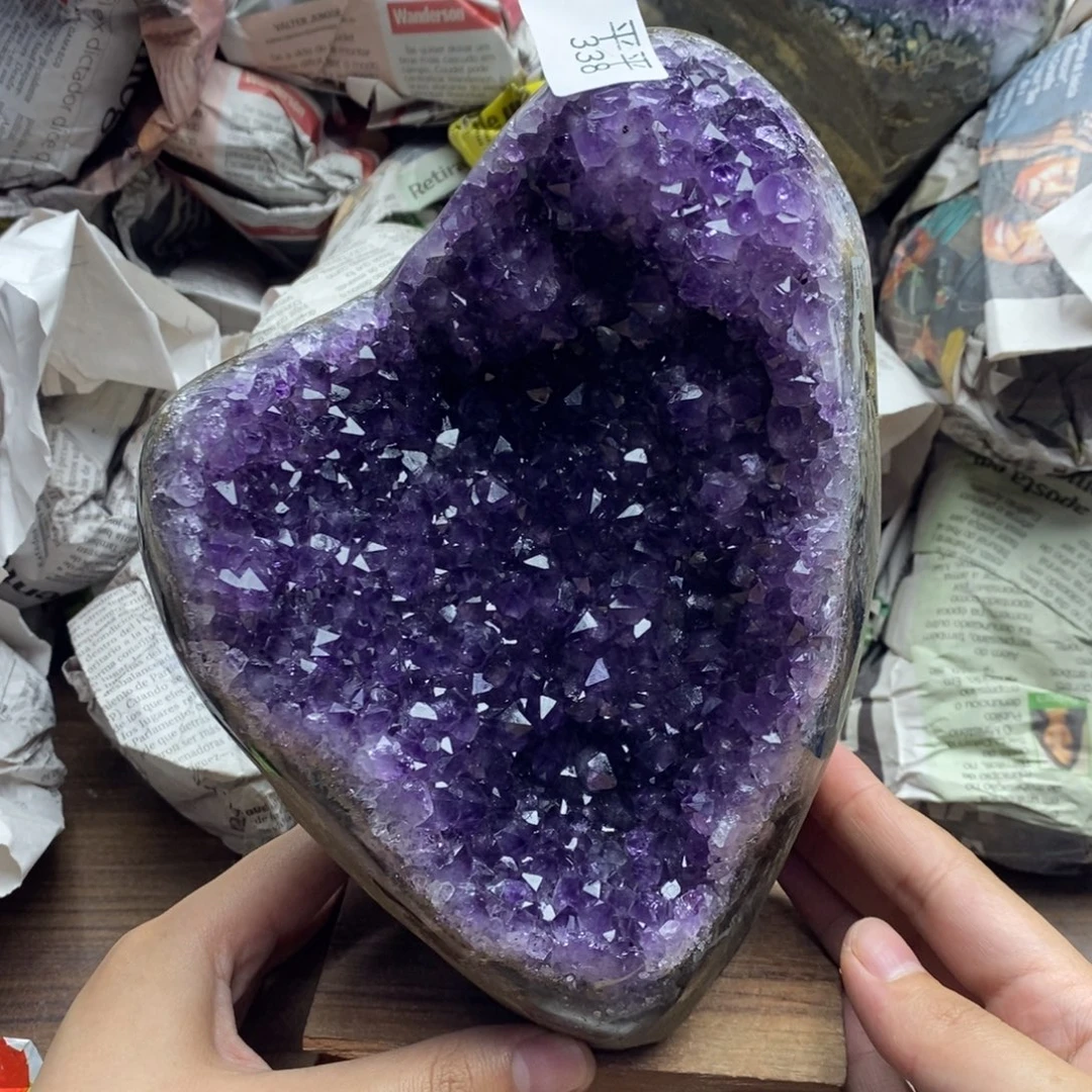 紫晶大型摆件（非配饰）未镶嵌