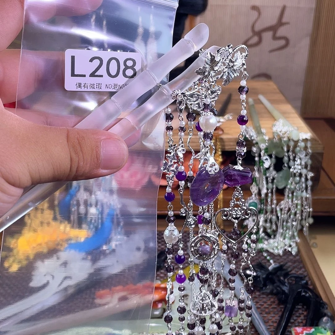 洛***悦未镶嵌蛇纹石玉发饰