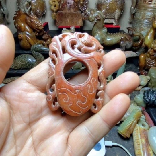 未镶嵌和田玉挂件