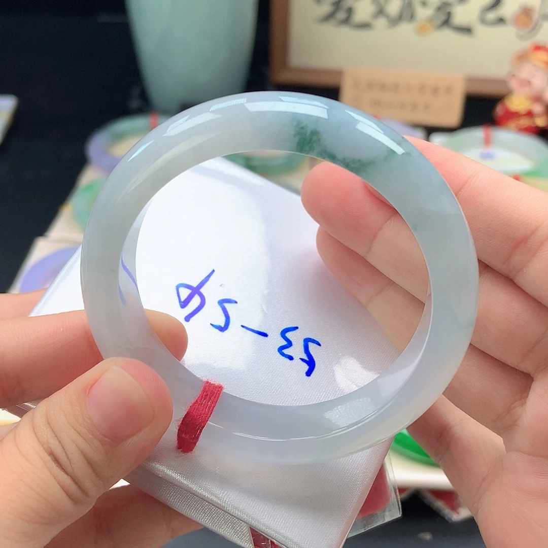 未镶嵌手镯翡翠67号