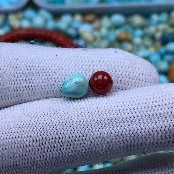 南红玛瑙未镶嵌珠宝奇石