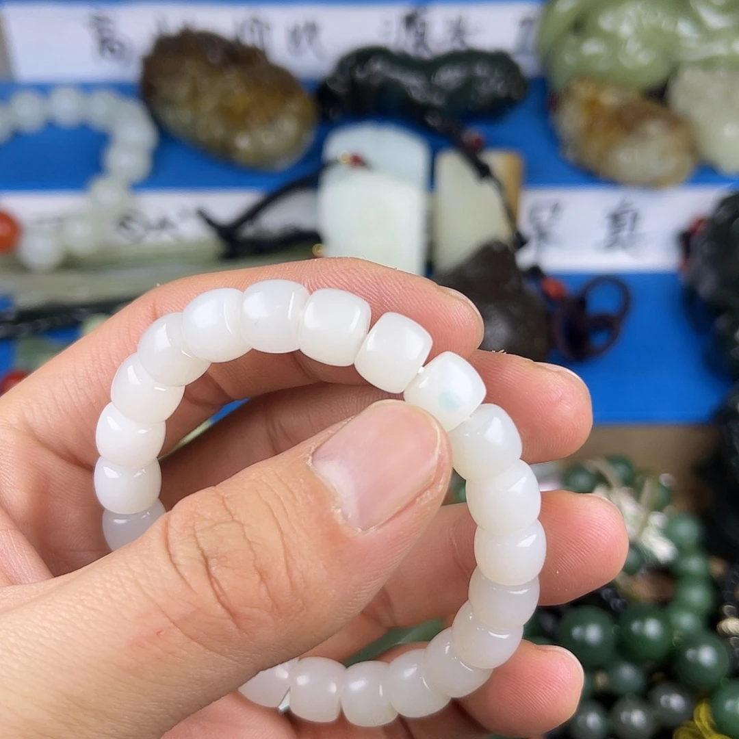 和田玉未镶嵌挂件和田玉34号