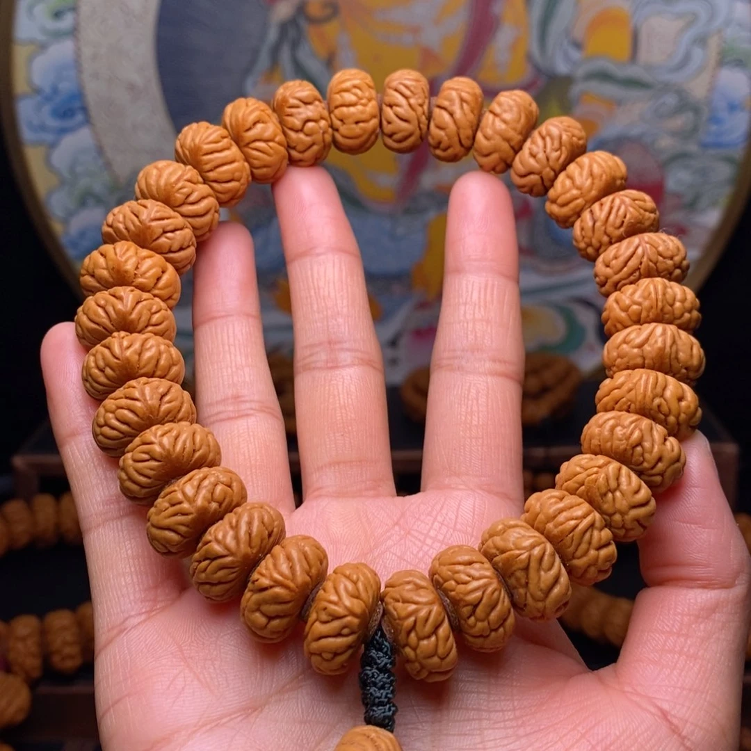 手串桃核?**度17尺寸祥云纽扣