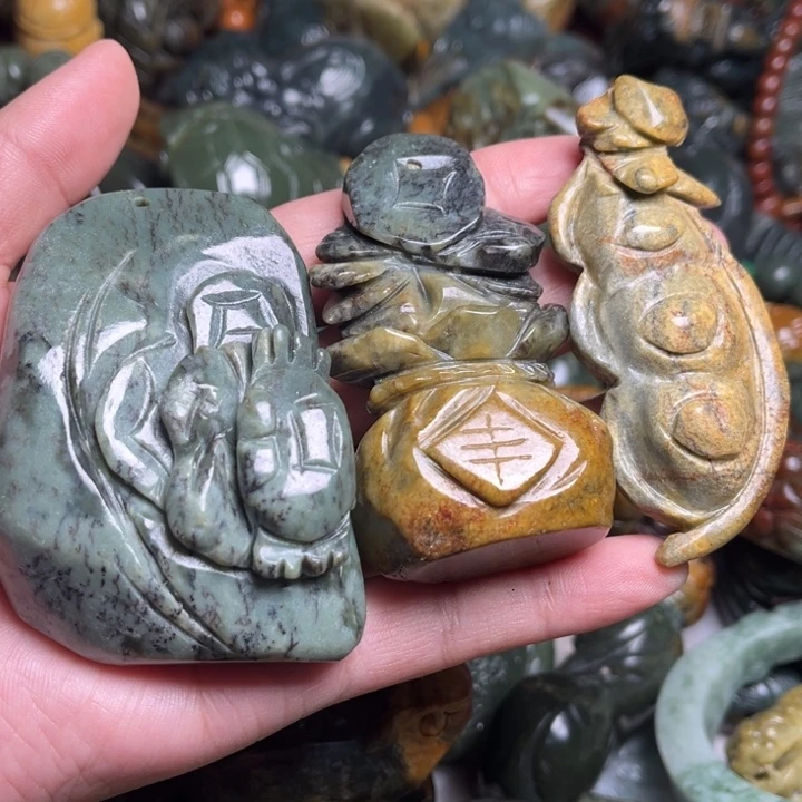 岫岩河磨玉（透闪石质玉）未镶嵌挂件