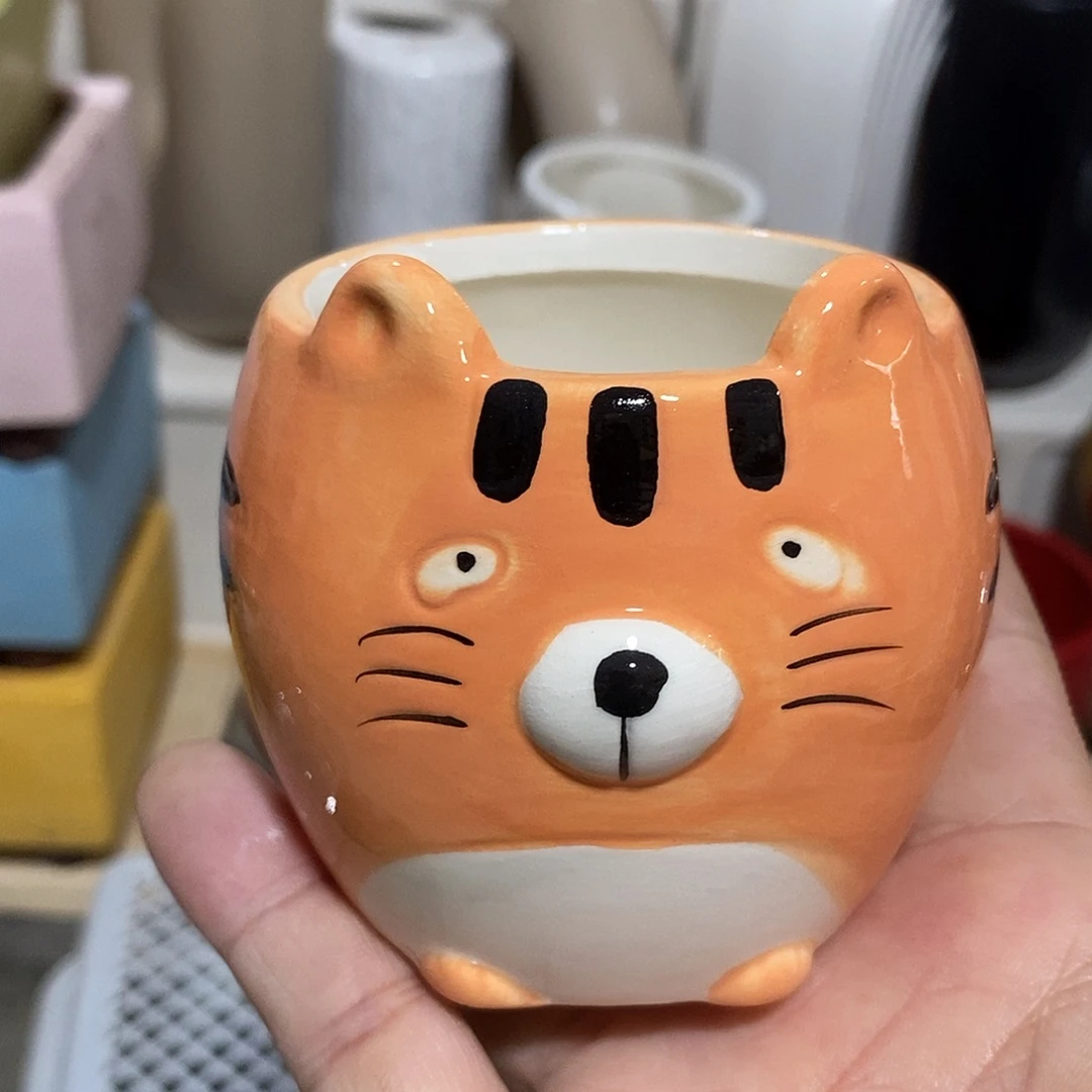 摆件陶盆有孔 瑕疵介意勿拍