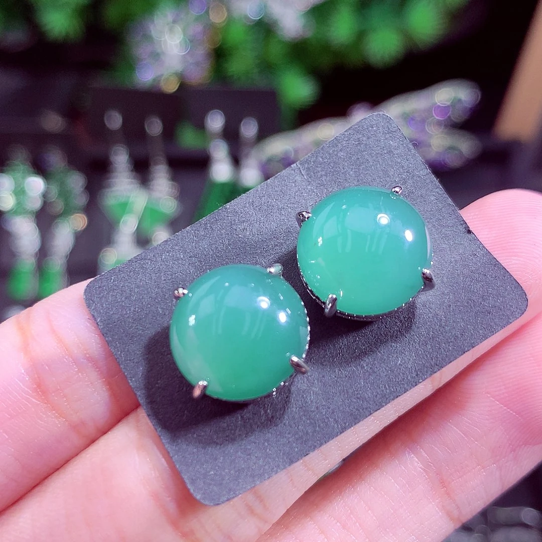 颈饰未镶嵌翡翠天然