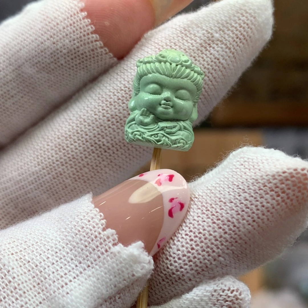 绿松石未镶嵌挂件