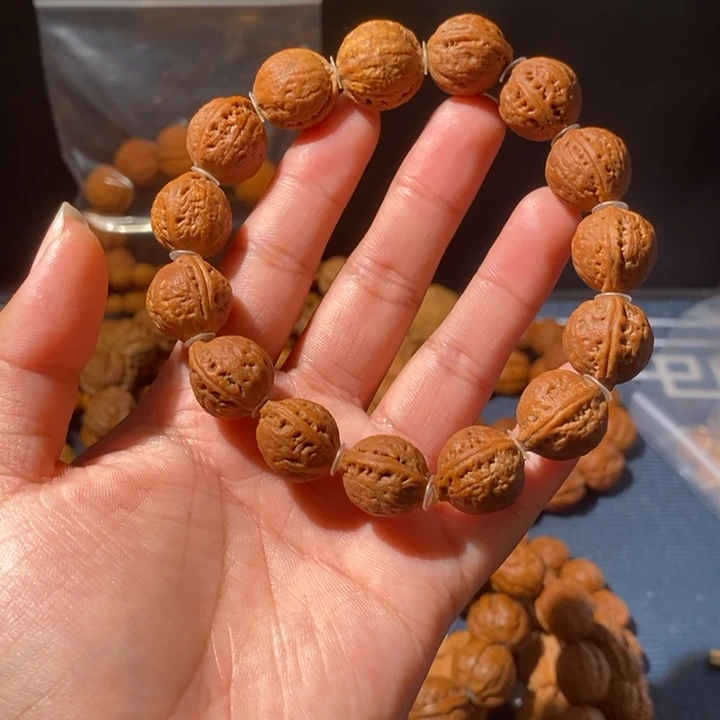 手串文玩核桃……27