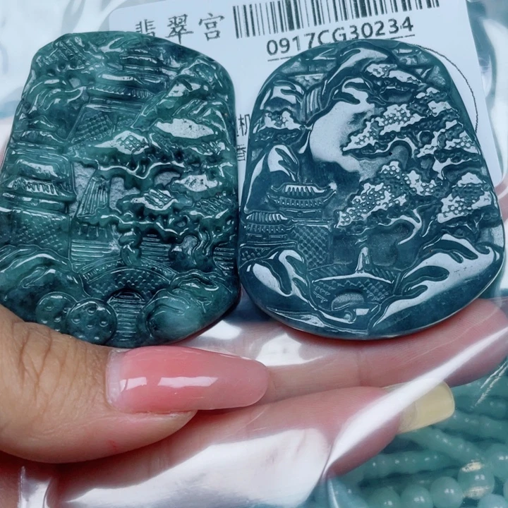 吊坠(不含链)未镶嵌翡翠