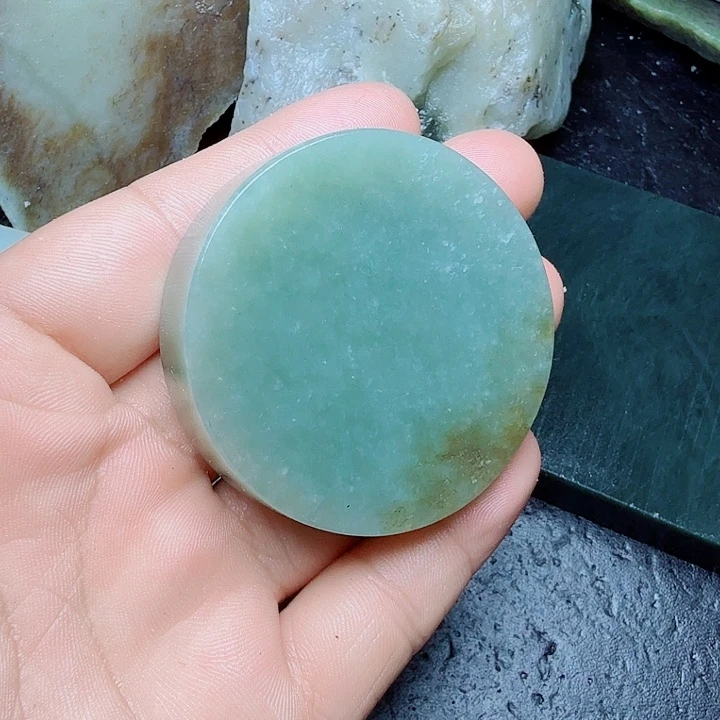 未镶嵌和田玉（糖玉）珠宝奇石