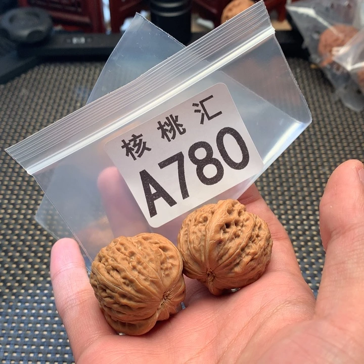 吊坠文玩核桃铁锤