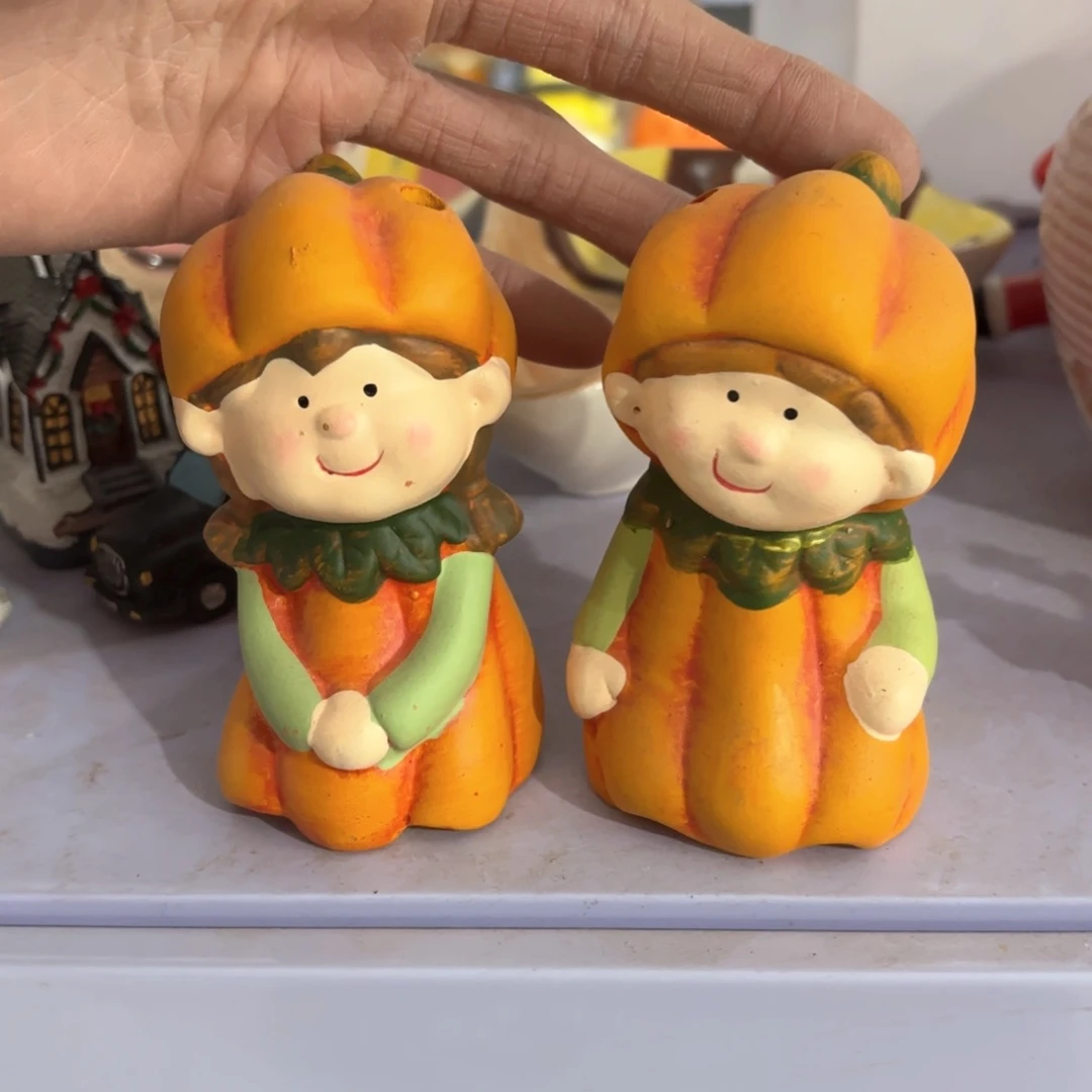 瓷片瑕疵女孩磕碰裂开了瑕疵清仓特卖不退不换