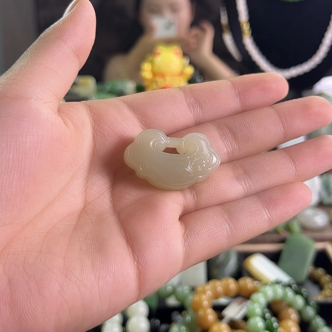 手串未镶嵌和田玉