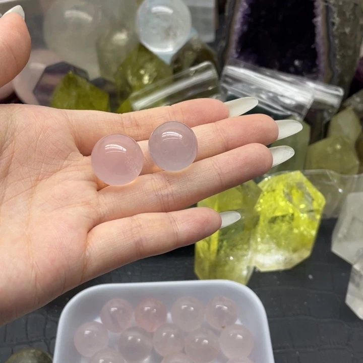 逸***月水晶珠宝半成品未镶嵌天然水晶20