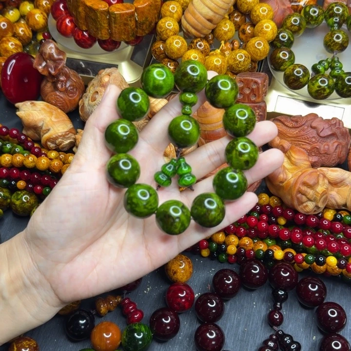 松木琥珀木文玩手串