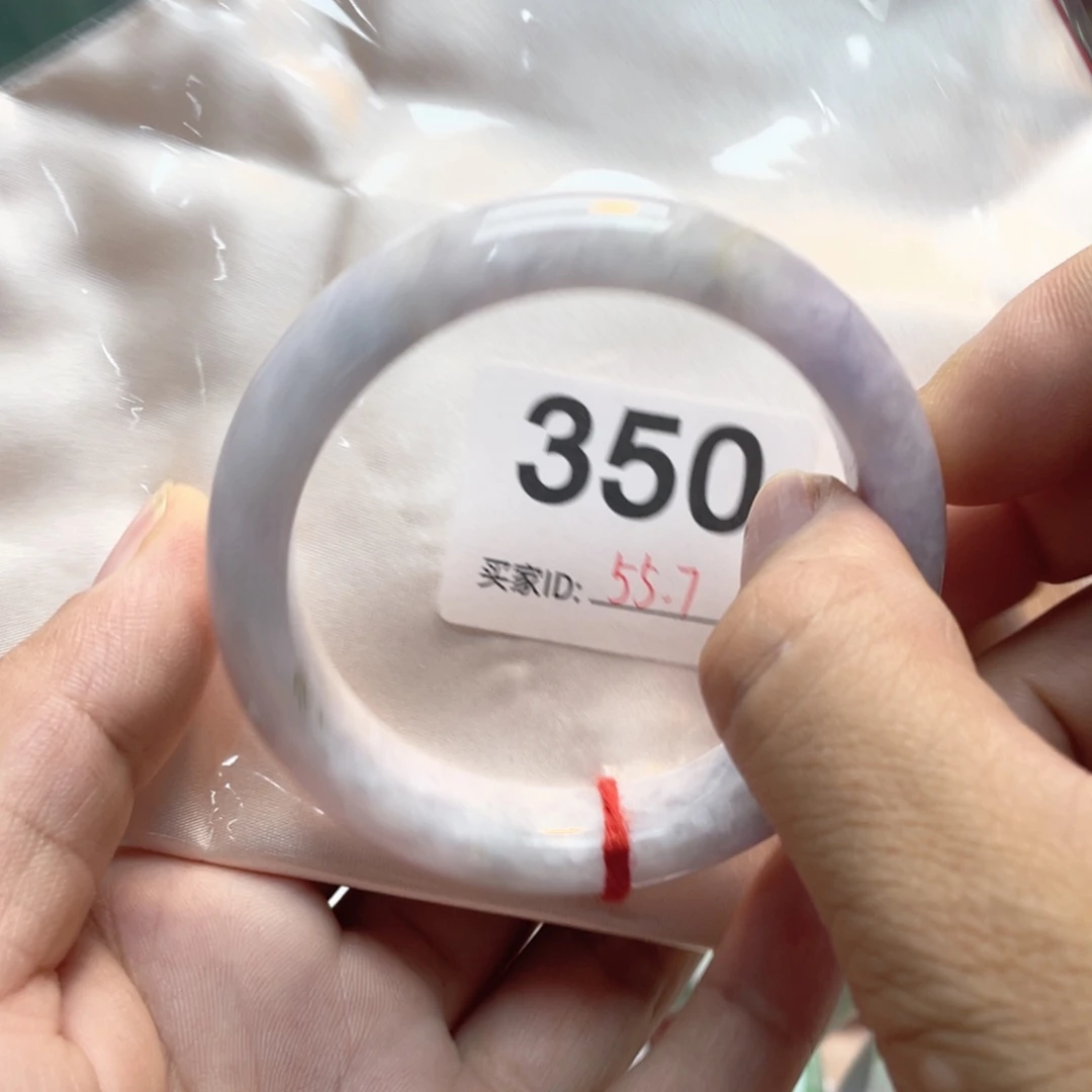 翡翠手镯未镶嵌350有扣有裂