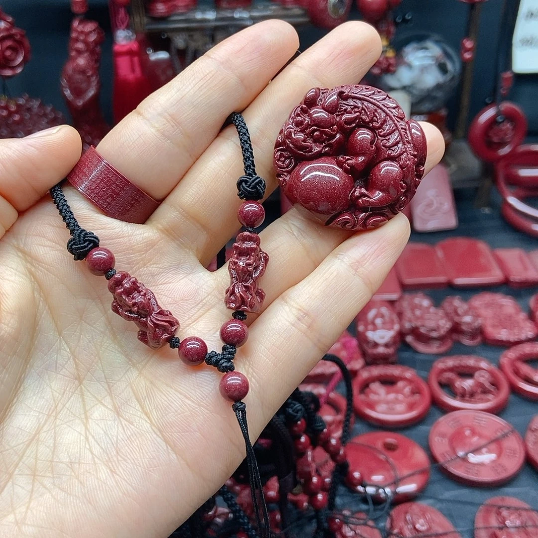 天然辰砂貔恘绳编吊坠