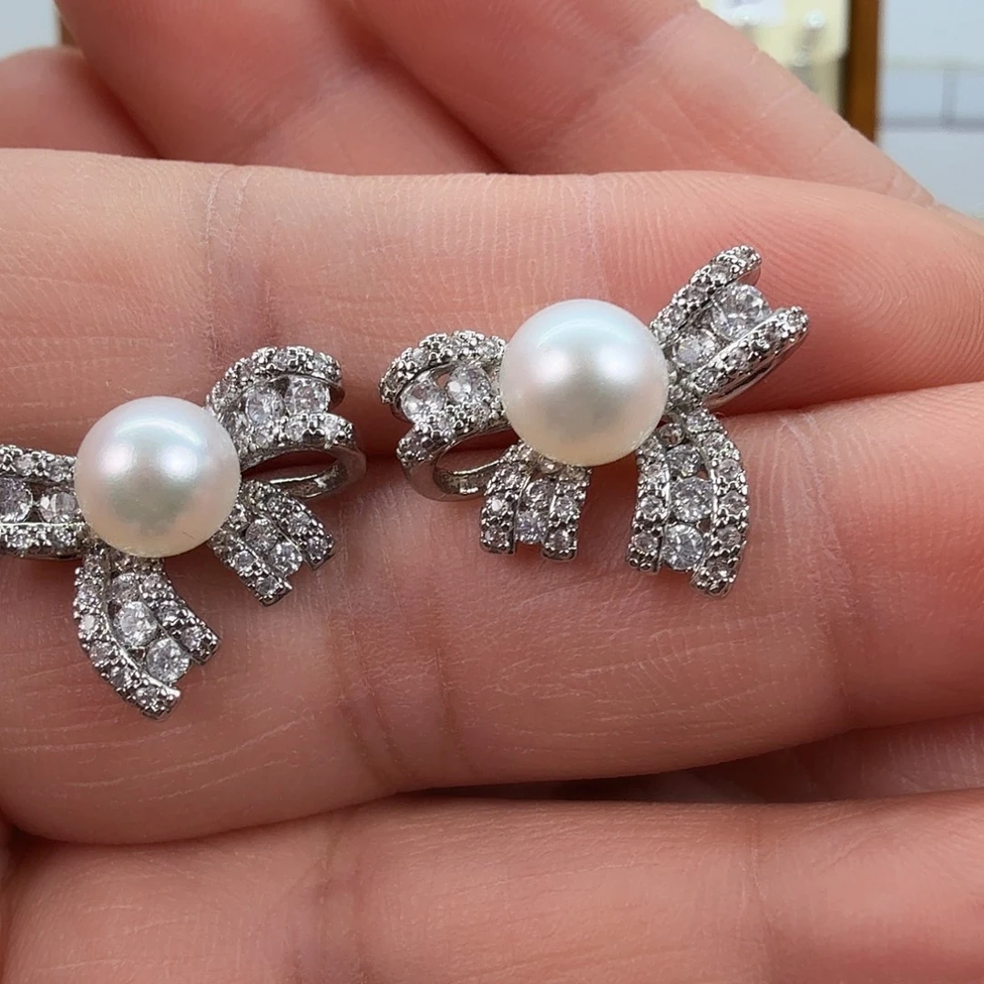 淡水珍珠未镶嵌耳饰