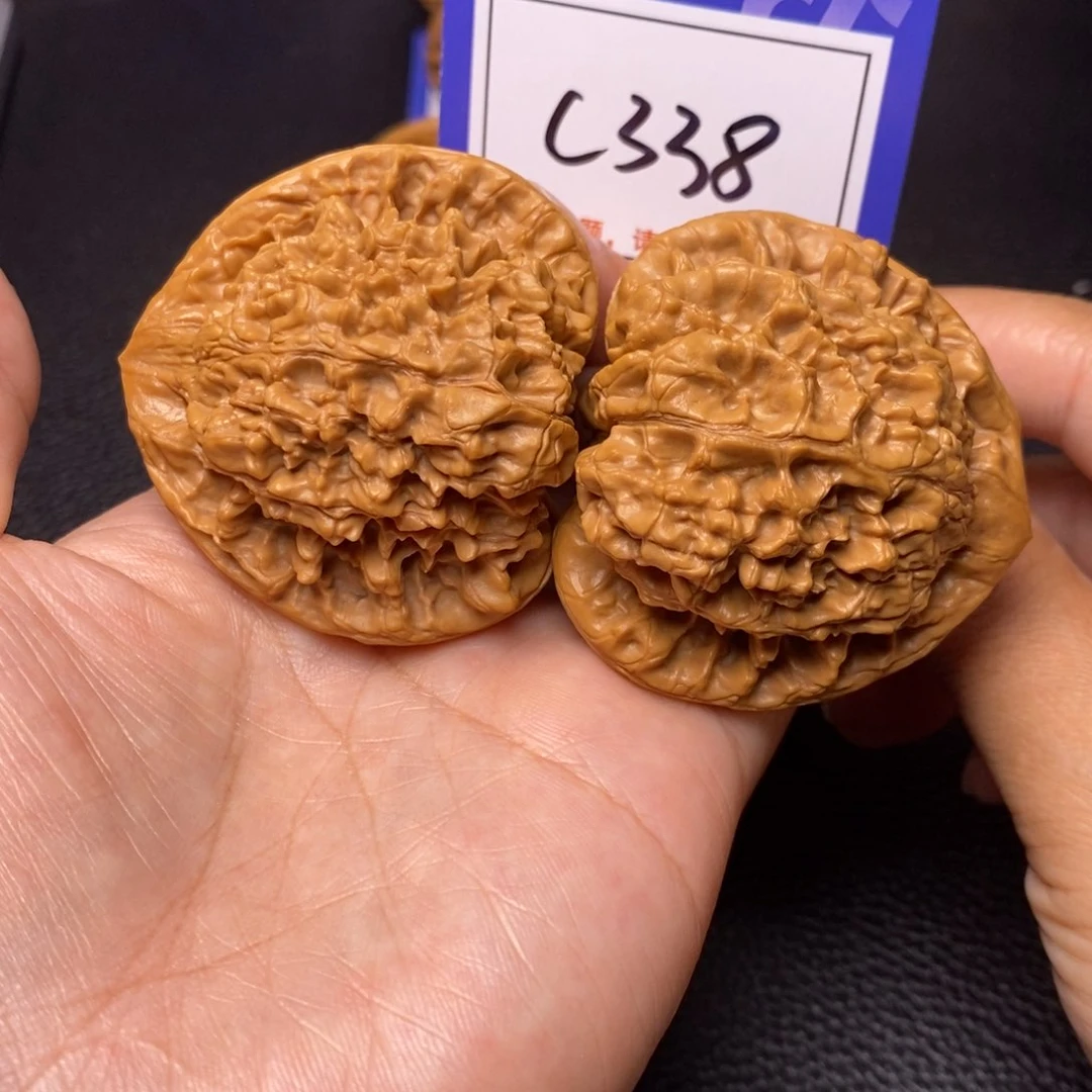 文玩核桃把件50官帽c338