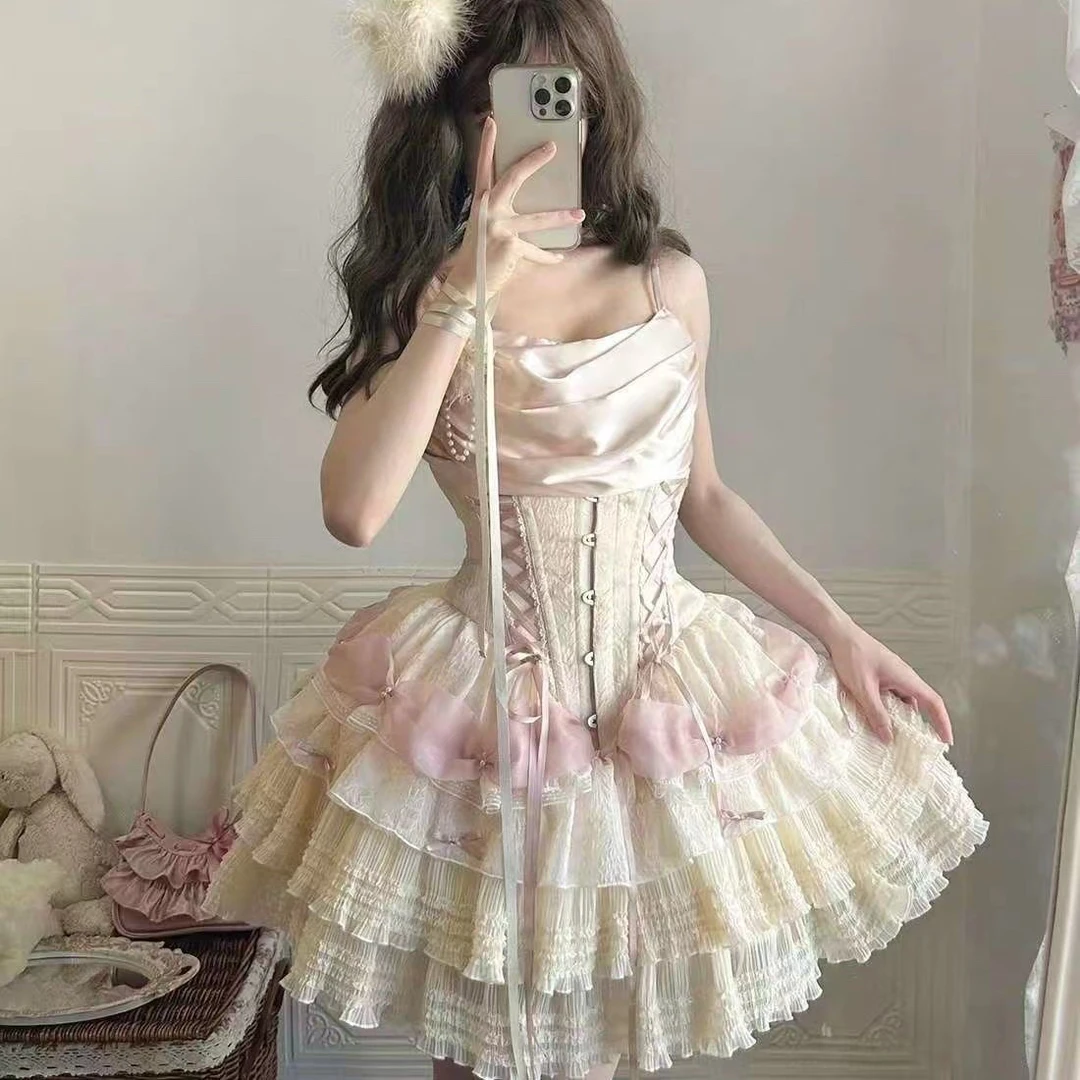 辣妹纯欲千金复古风