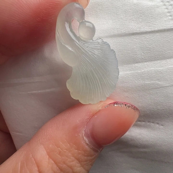 定制翡翠未镶嵌包抛光