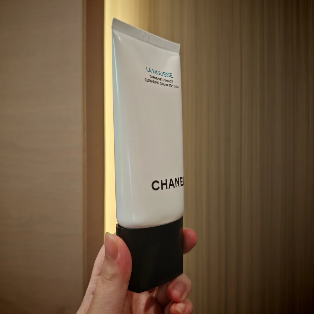 山茶花洗面奶泡沫保湿洁面乳