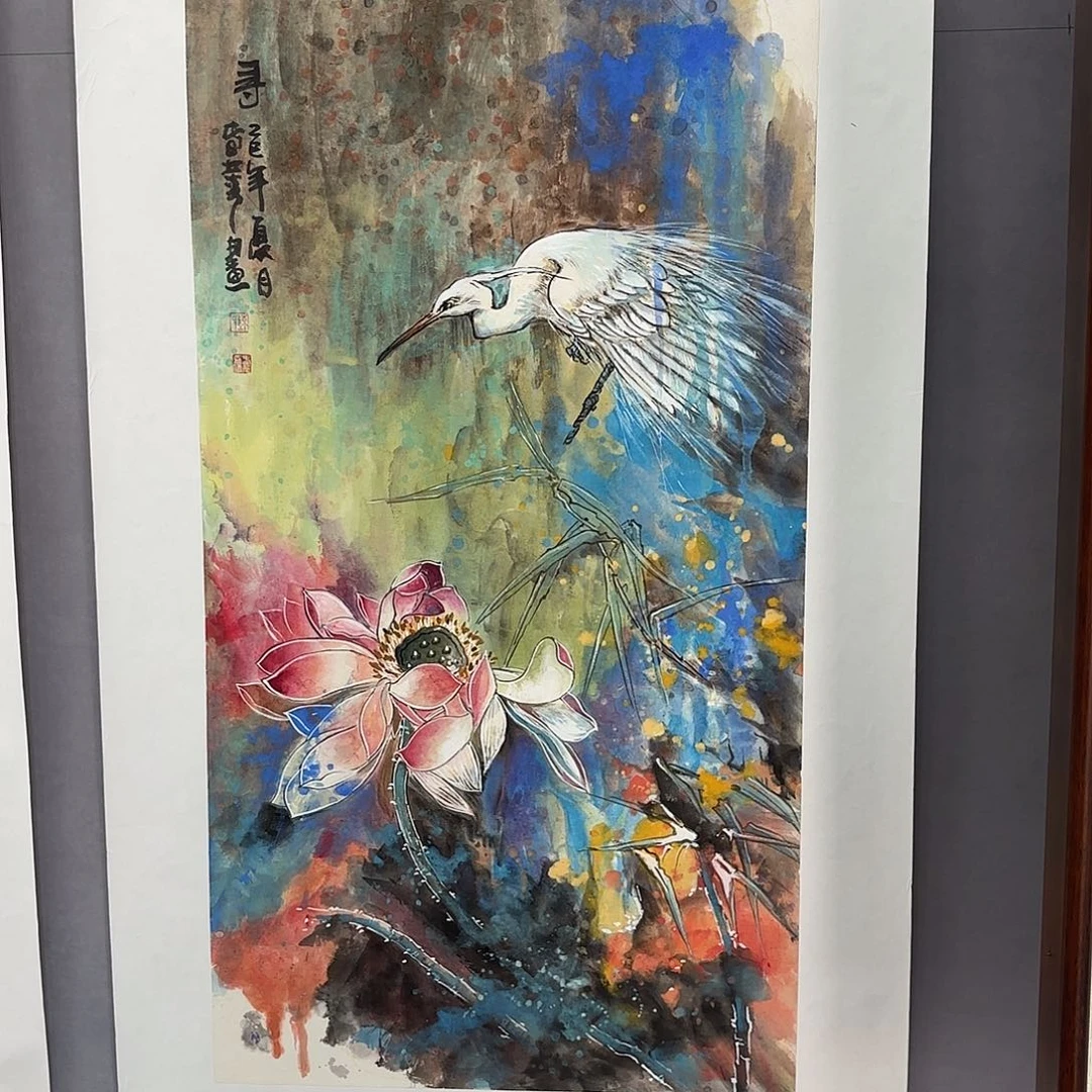 国画艺术家真人手绘