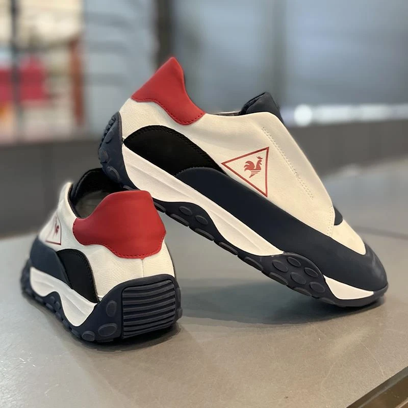 懒人一脚蹬男鞋2025秋季复古大公鸡皮面小白鞋山系户外轻便运动鞋