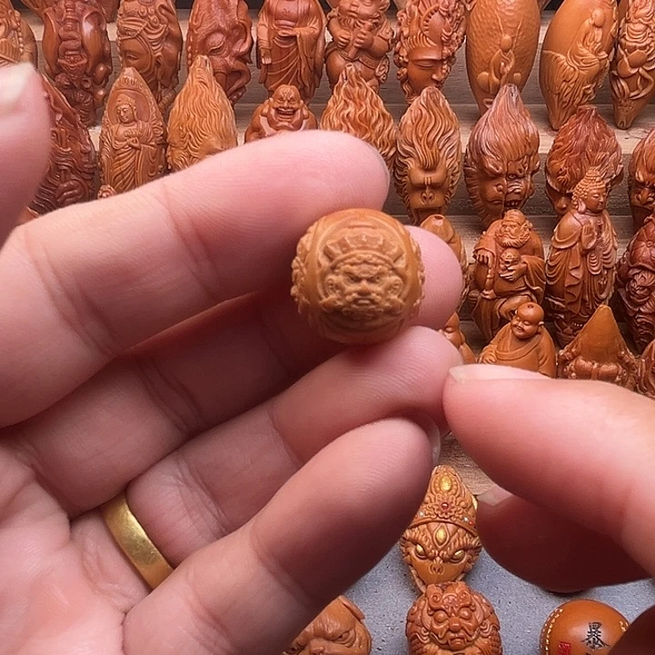 吊坠橄榄核17天王福利