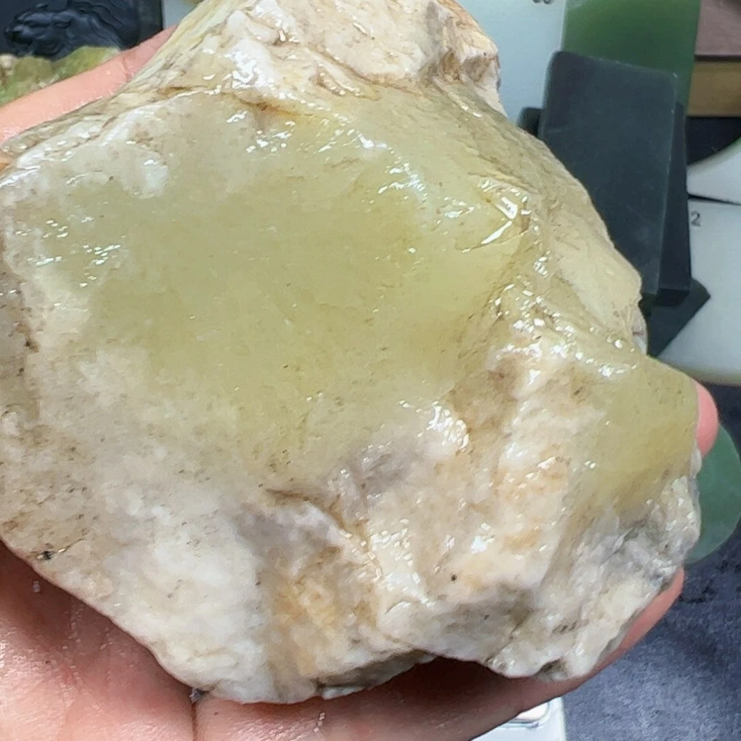 和田玉未镶嵌珠宝半成品