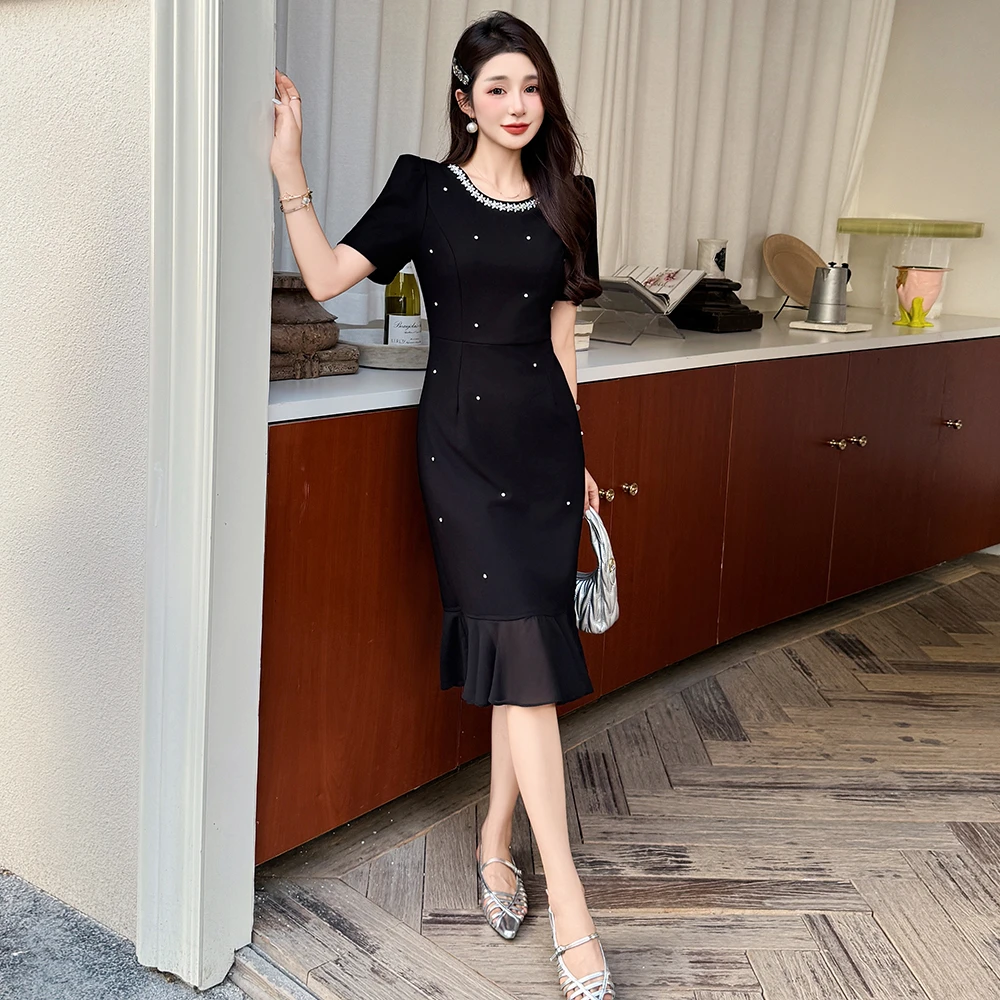 夏季新款优雅气质高级感重工钉钻网纱拼接中长款收腰显瘦的连衣裙