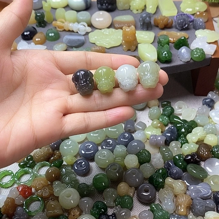 未镶嵌和田玉挂件貔貅180一个多样性发其一