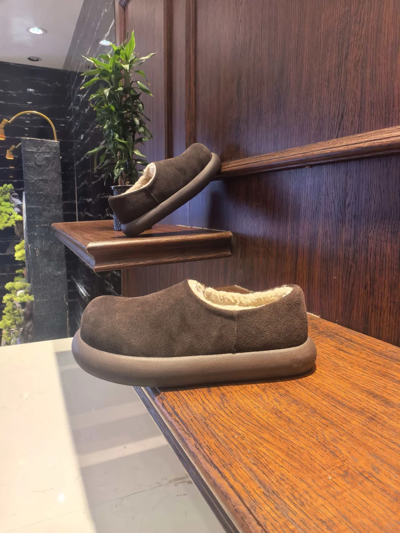 鞋子轻奢男士头层牛皮极简风勃肯鞋一脚蹬休闲鞋男士大头鞋雪地靴