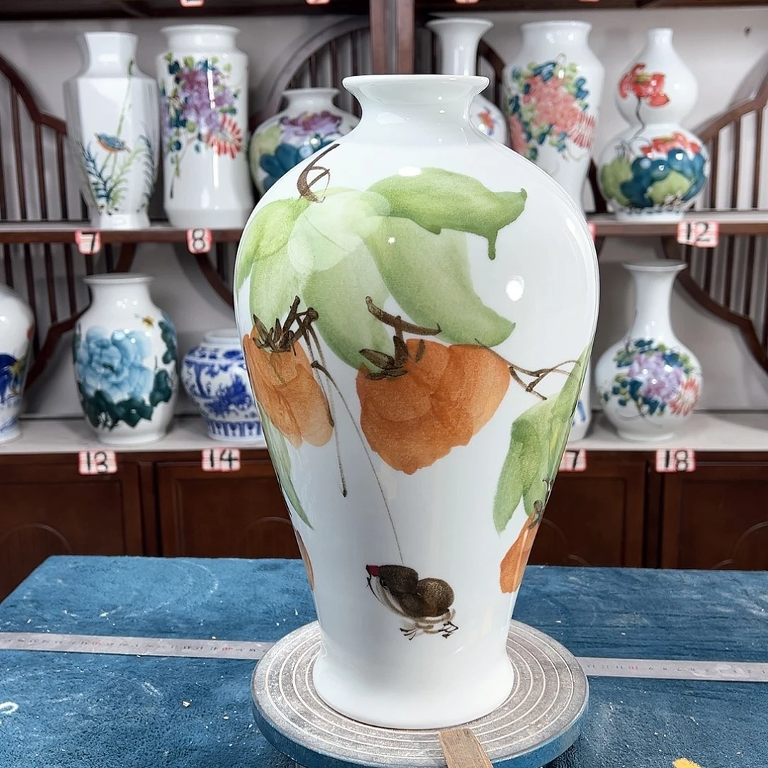 摆件景德镇陶瓷梅市