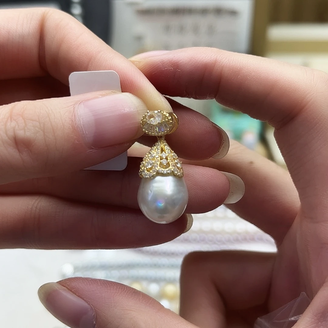 未镶嵌颈饰海水珍珠