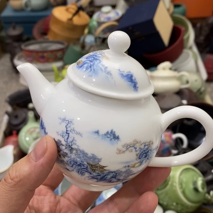 陶瓷艺术品及陶瓷壶