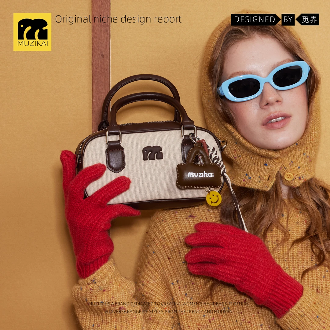 今年流行保龄球包包女式2025新款小众高级上班通勤单肩斜挎包