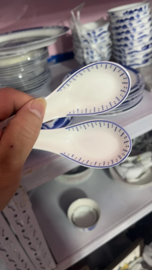 景德镇陶瓷梧桐小勺 红